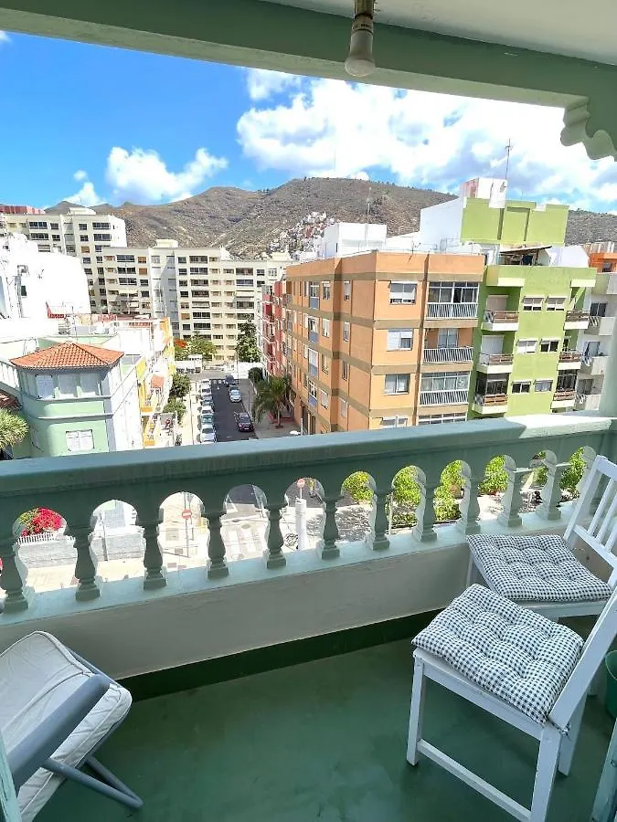 Avenida Islas Canarias Suites 圣克鲁斯-德特内里费