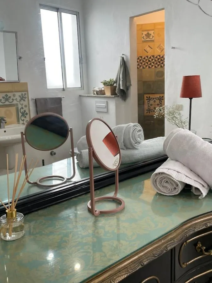 公寓 Avenida Islas Canarias Suites 圣克鲁斯-德特内里费